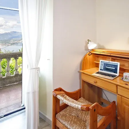 Apartment Di Perledo