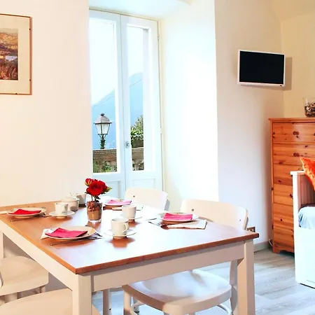 Di Appartement *